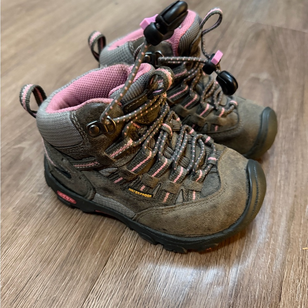 Keen Kids Boots - Brown and Pink